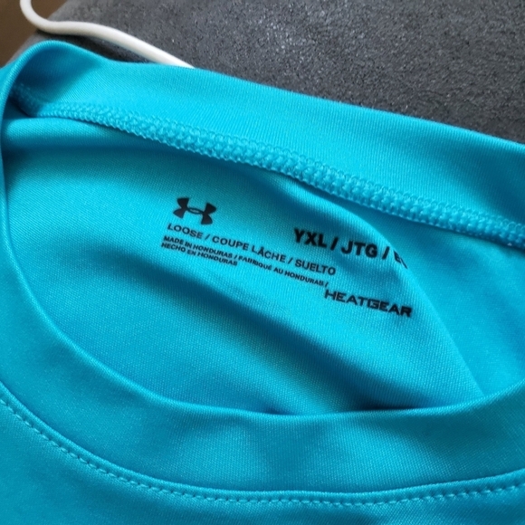 Under Armour Youth XL YXL Blue Short Sleeve Athletic Tee Shirt - Picture 2 of 6